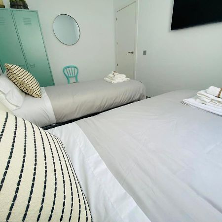 Bonito Apartamento De 2 Habitaciones Con Terraza Малага Экстерьер фото