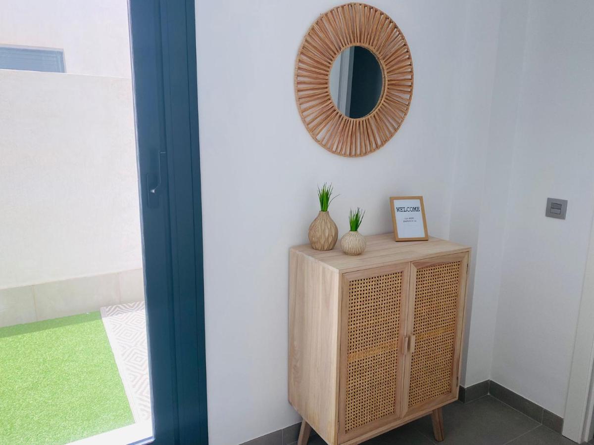 Bonito Apartamento De 2 Habitaciones Con Terraza Малага Экстерьер фото