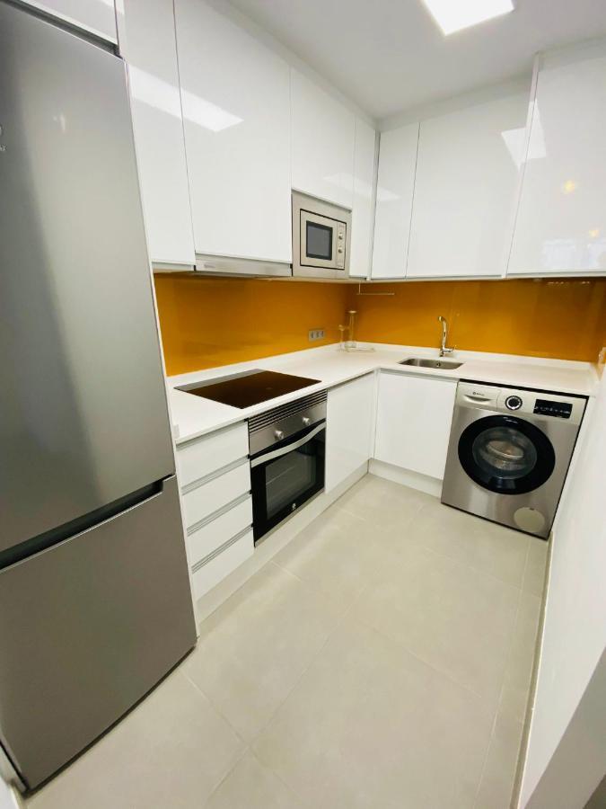 Bonito Apartamento De 2 Habitaciones Con Terraza Малага Экстерьер фото